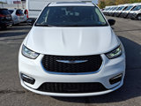 New 2024 Chrysler Pacifica Touring-L image 2