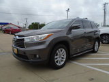 Used 2016 Toyota Highlander XLE image 3