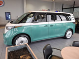 New 2025 Volkswagen ID. Buzz 1st Edition image 4