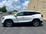 Used 2023 GMC Terrain SLT image 2