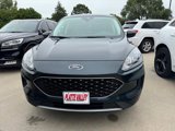 Used 2022 Ford Escape SE image 2