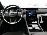 New 2025 Jeep Grand Cherokee Altitude image 6
