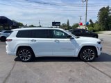 Used 2021 Jeep Grand Cherokee L Overland w/ Luxury Tech Group IV image 2