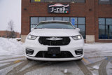 Used 2022 Chrysler Pacifica Touring-L image 3