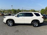 New 2025 Honda Pilot EX-L image 2