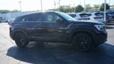 New 2026 Volkswagen Atlas Cross Sport SE image 3
