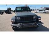 New 2025 Jeep Gladiator Sport image 3