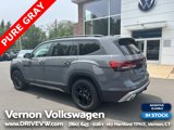 New 2025 Volkswagen Atlas Peak Edition SE image 3