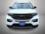 Used 2020 Ford Explorer XLT w/ Equipment Group 202A image 2