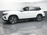 New 2025 Volkswagen Atlas SE image 4