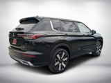 New 2025 Mitsubishi Outlander SE image 3