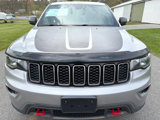 Used 2017 Jeep Grand Cherokee Trailhawk image 2
