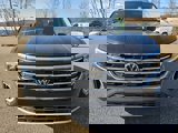 New 2025 Volkswagen Atlas SE image 2