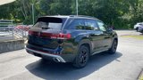 New 2025 Volkswagen Atlas Peak Edition SE image 5