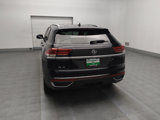 Used 2020 Volkswagen Atlas Cross Sport SE w/ Towing Package image 6