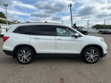 Used 2017 Honda Pilot Touring image 5