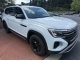 New 2026 Volkswagen Atlas Peak Edition image 3