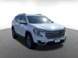 Used 2024 GMC Terrain SLT image 3