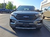 Certified 2023 Ford Explorer XLT w/ Equipment Group 202A image 3