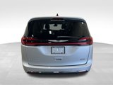 Used 2024 Chrysler Pacifica Touring-L image 5