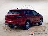 New 2025 Mitsubishi Outlander ES image 3