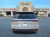 New 2025 Jeep Grand Cherokee Altitude image 3