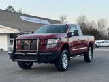 Used 2019 Nissan Titan SV image 2