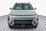 Used 2025 Hyundai Kona SEL image 2