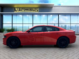 Used 2018 Dodge Charger SXT w/ Blacktop Package image 4