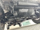 Used 2001 Nissan Frontier SE image 2