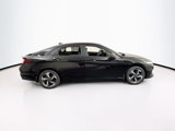 Used 2023 Hyundai Elantra SEL w/ Convenience Package image 4