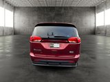 Used 2020 Chrysler Pacifica Touring w/ S Appearance Package image 4