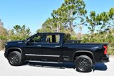 Used 2024 Chevrolet Silverado 2500 High Country w/ High Country Premium Package image 4