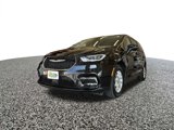 Used 2023 Chrysler Pacifica Touring-L image 2