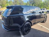 Used 2024 Land Rover Range Rover Long Wheelbase SE image 6