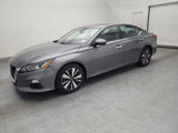 Used 2022 Nissan Altima 2.5 SV image 2