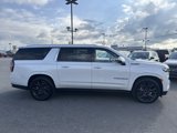 Used 2024 Chevrolet Suburban High Country w/ Advanced Technology Package image 5