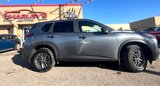 Used 2023 Nissan Rogue S image 2