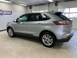 Used 2023 Ford Edge Titanium image 3