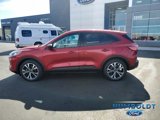 Certified 2022 Ford Escape SE w/ SE Sport Appearance Package image 4