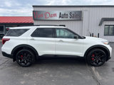Used 2024 Ford Explorer ST image 2