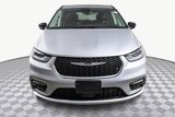 Used 2024 Chrysler Pacifica Touring-L image 2