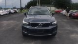Used 2021 Volvo XC40 T4 Momentum image 3