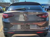 Used 2019 Alfa Romeo Stelvio Ti image 5