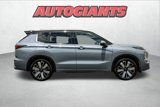 New 2025 Mitsubishi Outlander SEL image 3
