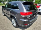 Used 2017 Jeep Grand Cherokee Limited image 3