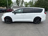 Used 2024 Chrysler Pacifica Touring-L w/ S Appearance Package image 6