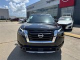 New 2025 Nissan Pathfinder Platinum image 2