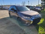 Used 2018 Mitsubishi Outlander LE image 3