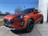 Used 2020 Ford Escape Titanium image 3